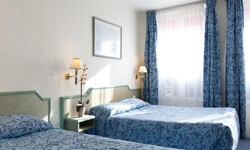 ***  Hotel Vendome Saint-Germain Париж Франция